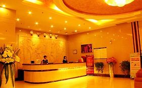 Baorong Traders Hotel Zhucun